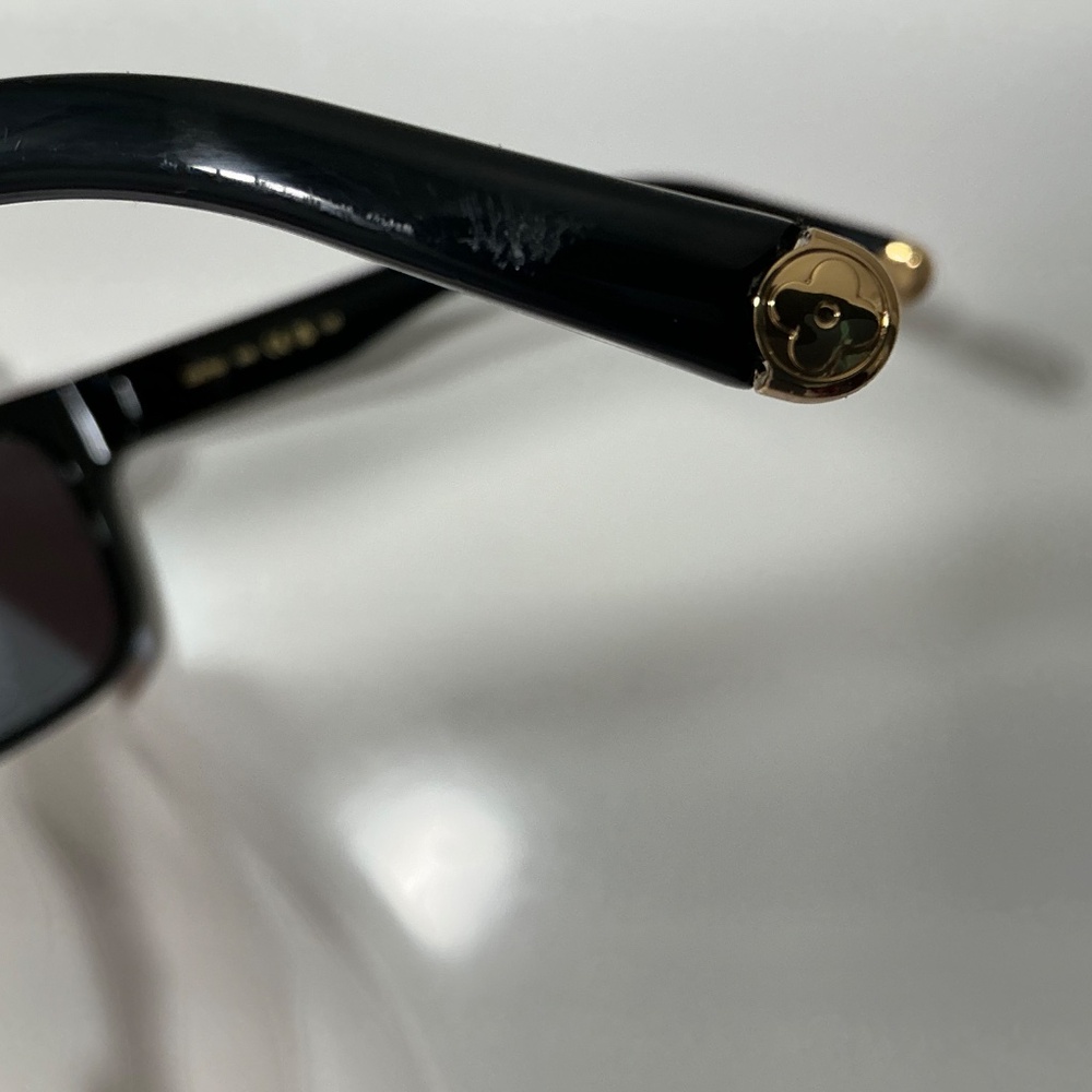 Louis Vuitton shadow square sunglasses - Picture 10 of 11
